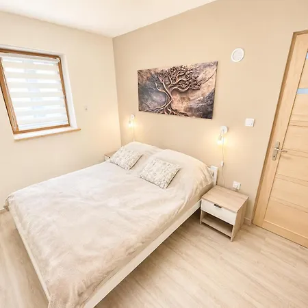 Zoja Apartmanhaz *